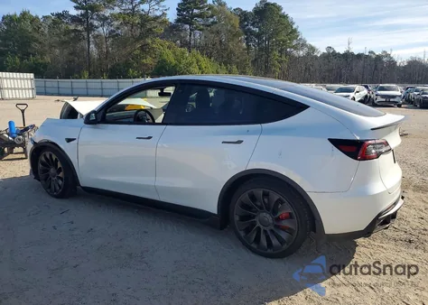 2023 Tesla Model Y z USA, uszkodzony, nr VIN 7SAYGDEF5PF669415